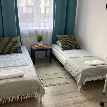 Rental Apartments Aleja Niepodleglosci Varşovia Exterior foto