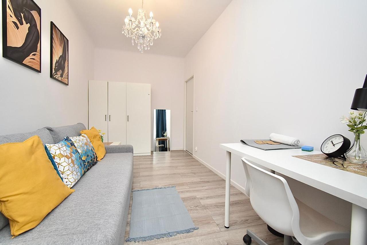 Rental Apartments Aleja Niepodleglosci Varşovia Exterior foto