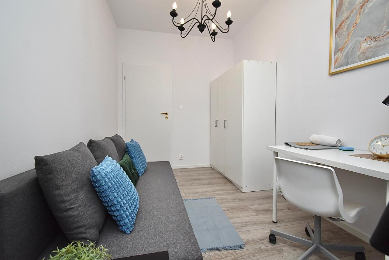 Rental Apartments Aleja Niepodleglosci Varşovia Exterior foto