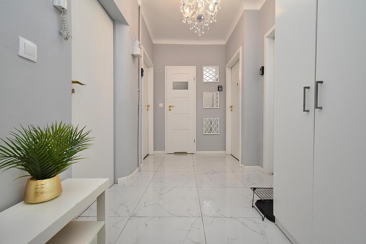 Rental Apartments Aleja Niepodleglosci Varşovia Exterior foto