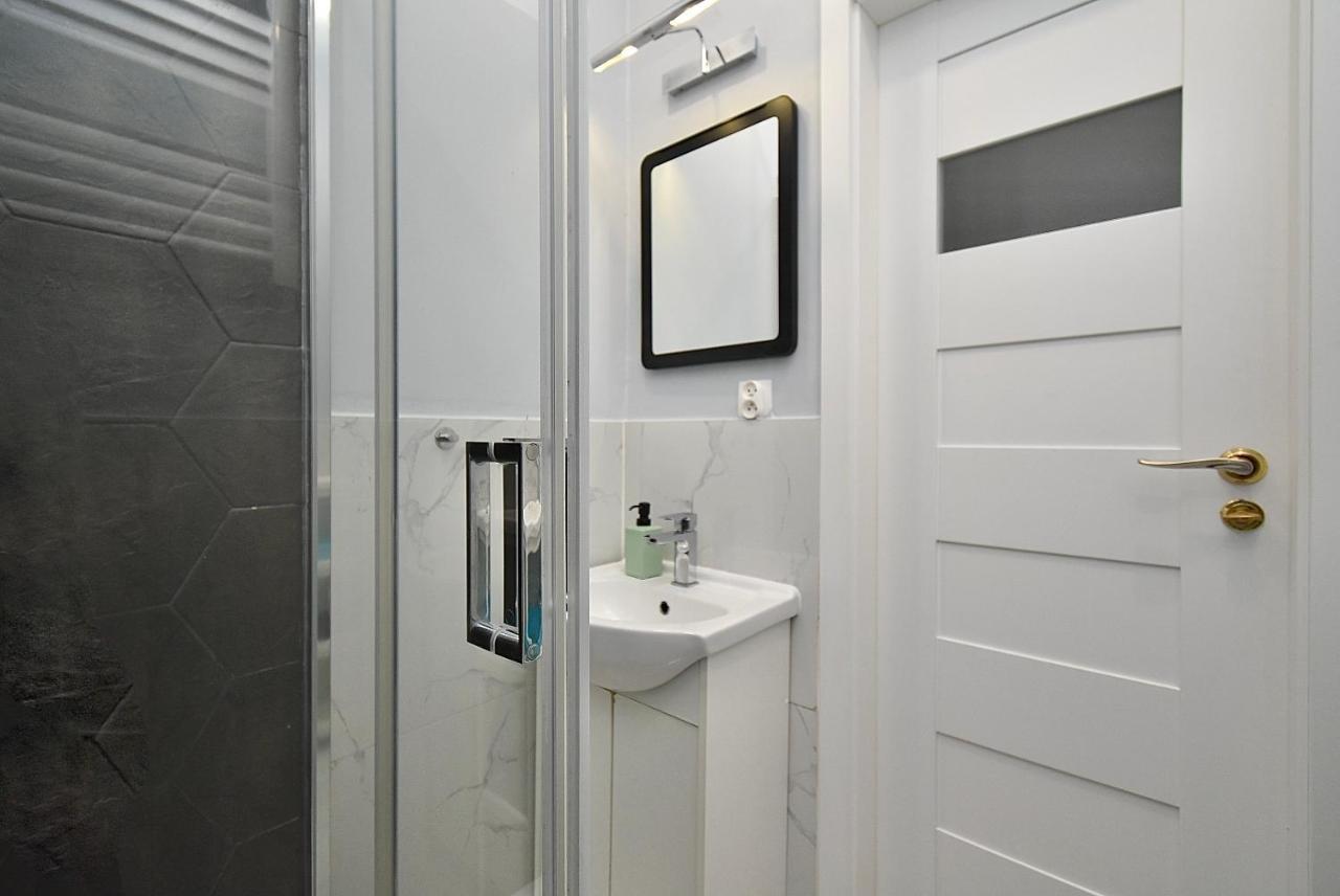 Rental Apartments Aleja Niepodleglosci Varşovia Exterior foto