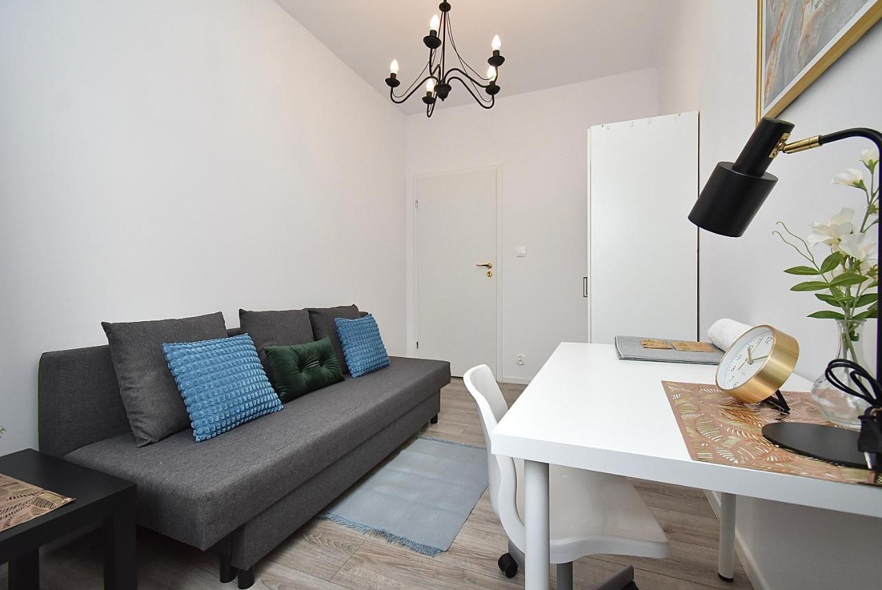 Rental Apartments Aleja Niepodleglosci Varşovia Exterior foto